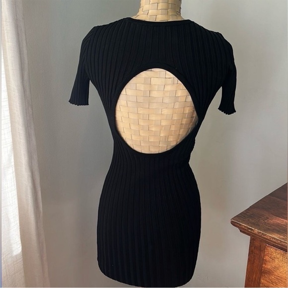 Good American Ribbed Cutout Bodycon Mini Dress In Black - Picture 5 of 9